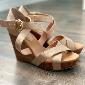 Women shoes / sandals